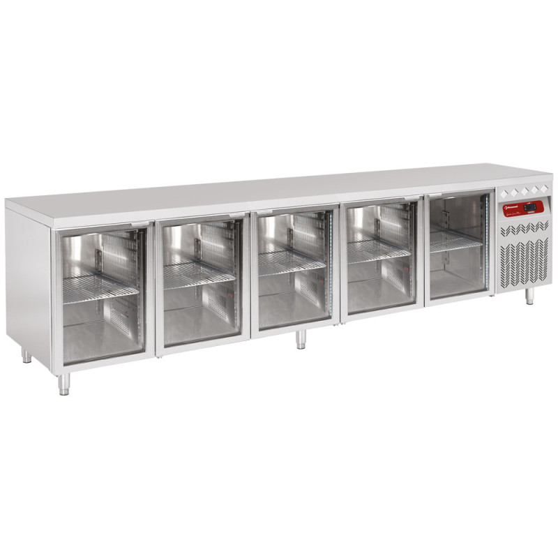 Table frigorifique ventilée, 5 portes vitrées GN 1/1, 700 Lit. Table frigorifique ventilée, 5 portes vitrées GN 1/1, 700 Lit.