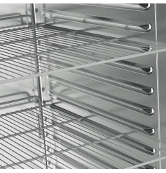 Armoire de frigo. ventilée 700 Lit. 1 porte vitrée (GN 2/1),  sur roues