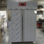 Armoire de congélation ventilée 1400 Lit. 2 portes GN 2/1, sur roues Armoire de congélation ventilée 1400 Lit. 2 portes GN 2/1, sur roues