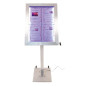 Porte-menu à LED couleurs en inox Securit 4xA4 avec poteau et socle