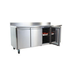 Table réfrigérée positive 3 portes Polar Série U avec dosseret 417L