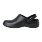 Sabots de cuisine noirs Nisbets Essentials 42/43