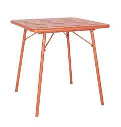 Table carrée à lattes en acier Bolero terracotta