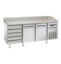 Table frigo pizzeria, 2 portes EN 600x400, 5 tiroirs neutres EN 600x400, sur roues, 2 avec freins
